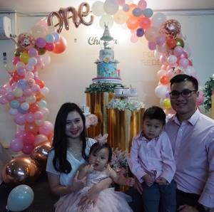 Meet your Posher, Maria